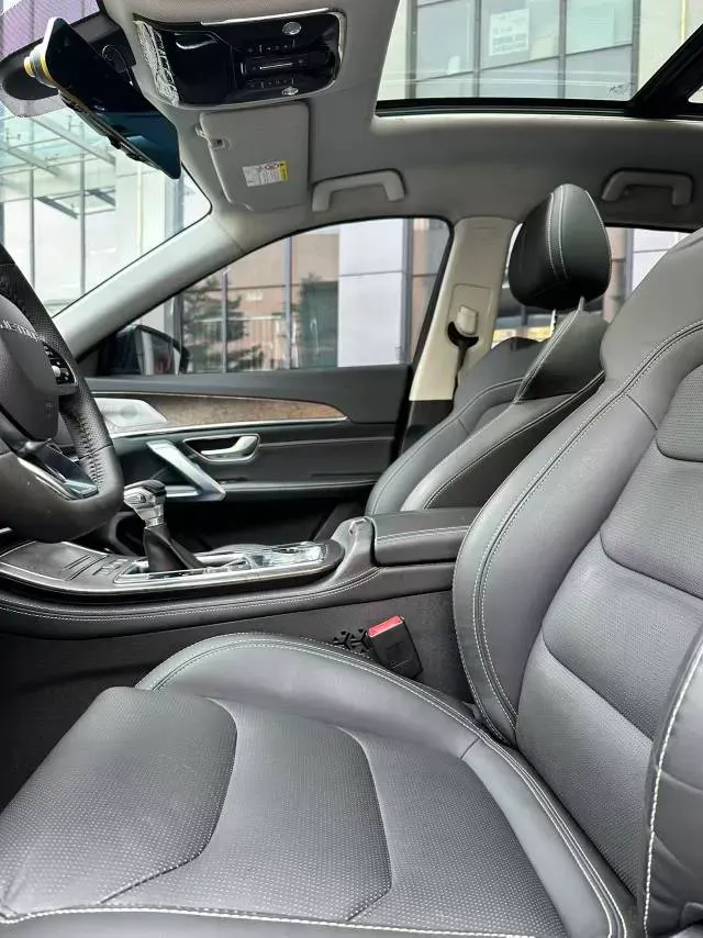 2021 Jetour X70 Plus 1.6T 197HP L4 7DCT,autocango,china used car exporter,china ev exporter,chinese used car exporter,chinese used ev exporter