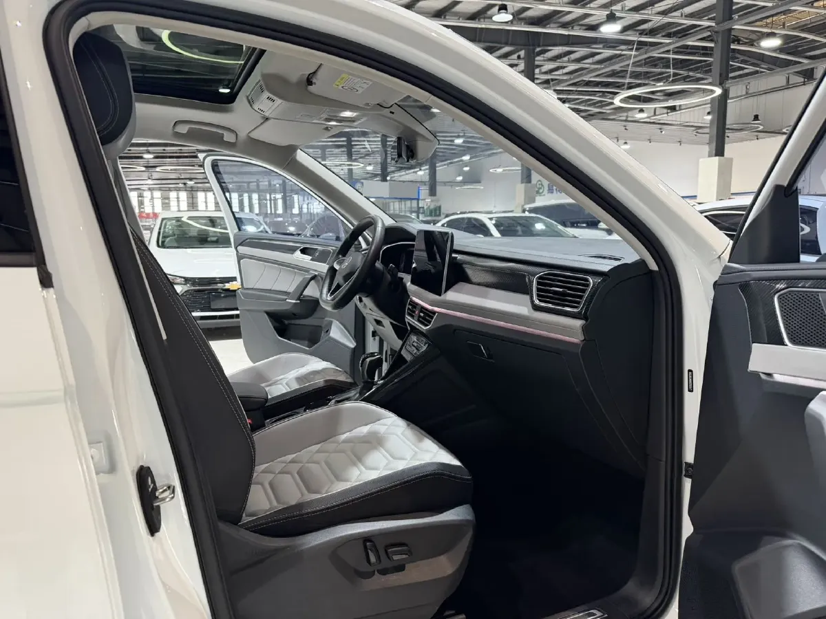 2023 Volkswagen Tayron 1.4T 150HP L4 7DCT,autocango,china used car exporter,china ev exporter,chinese used car exporter,chinese used ev exporter