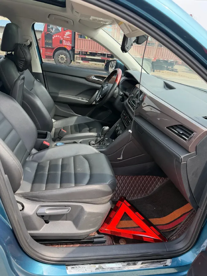 2021 Volkswagen Tharu 1.4T 150HP L4 7DCT,autocango,china used car exporter,china ev exporter,chinese used car exporter,chinese used ev exporter