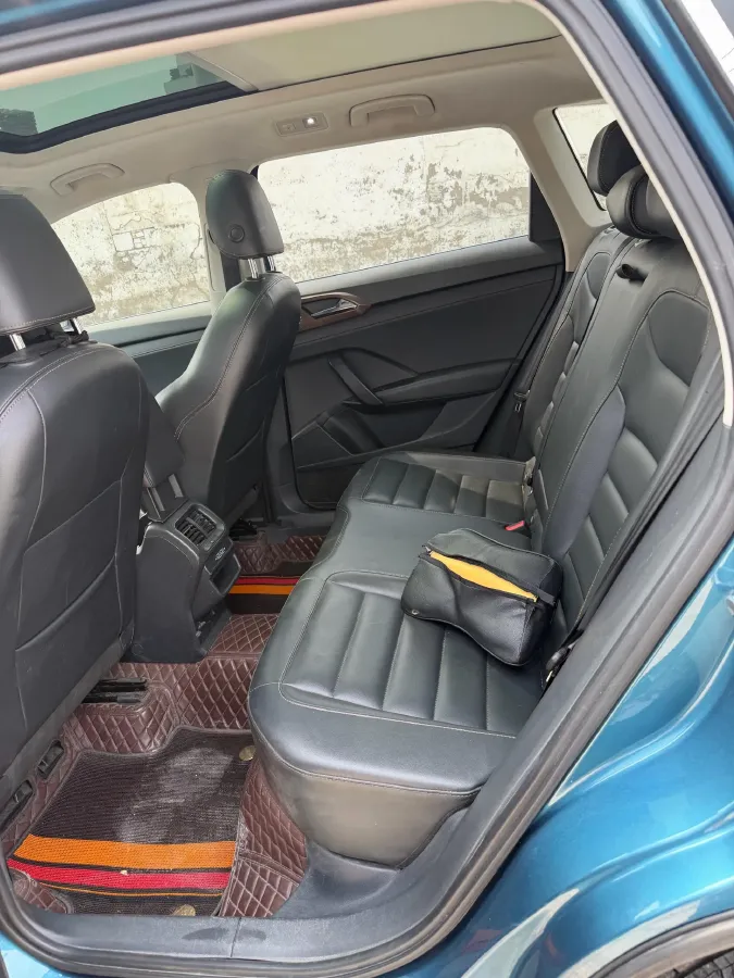 2021 Volkswagen Tharu 1.4T 150HP L4 7DCT,autocango,china used car exporter,china ev exporter,chinese used car exporter,chinese used ev exporter