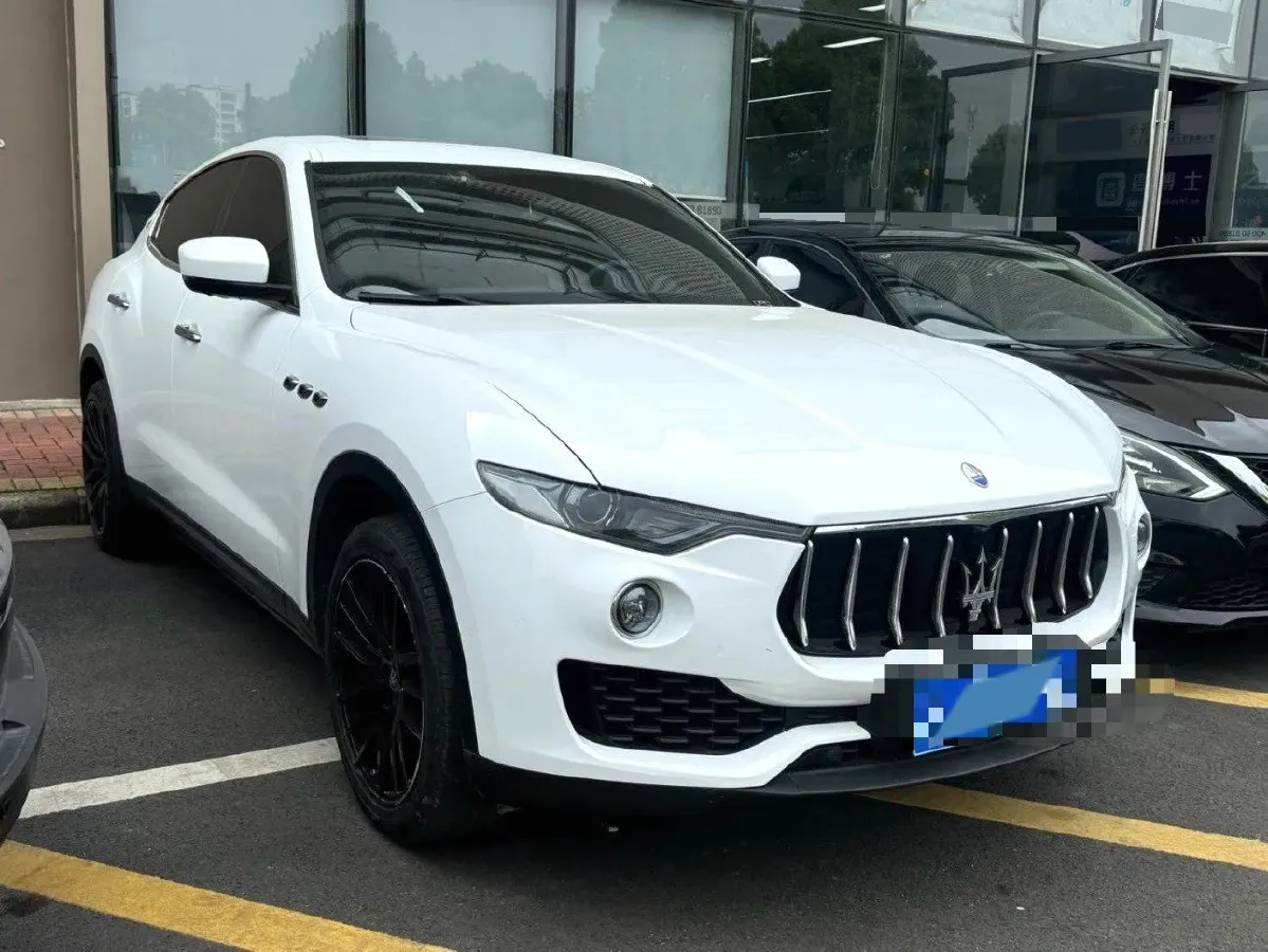 2018 Jaguar XJ 3.0T 340HP V6 8AT,autocango,china used car exporter,china ev exporter,chinese used car exporter,chinese used ev exporter