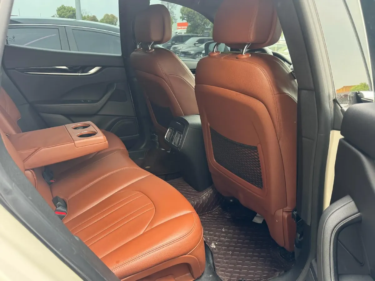 2018 Jaguar XJ 3.0T 340HP V6 8AT,autocango,china used car exporter,china ev exporter,chinese used car exporter,chinese used ev exporter