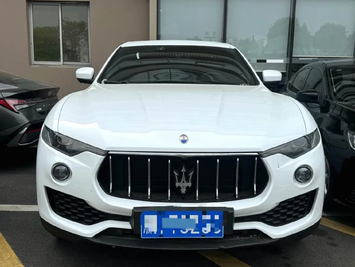 2018 Jaguar XJ 3.0T 340HP V6 8AT,autocango,china used car exporter,china ev exporter,chinese used car exporter,chinese used ev exporter