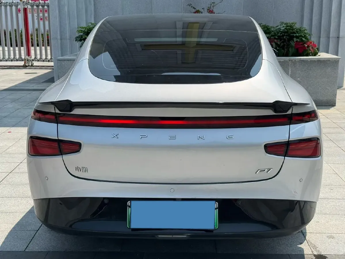2024 Xpeng P7 BEV 64.4KWH,autocango,china used car exporter,china ev exporter,chinese used car exporter,chinese used ev exporter