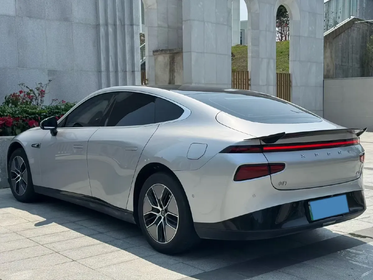 2024 Xpeng P7 BEV 64.4KWH,autocango,china used car exporter,china ev exporter,chinese used car exporter,chinese used ev exporter