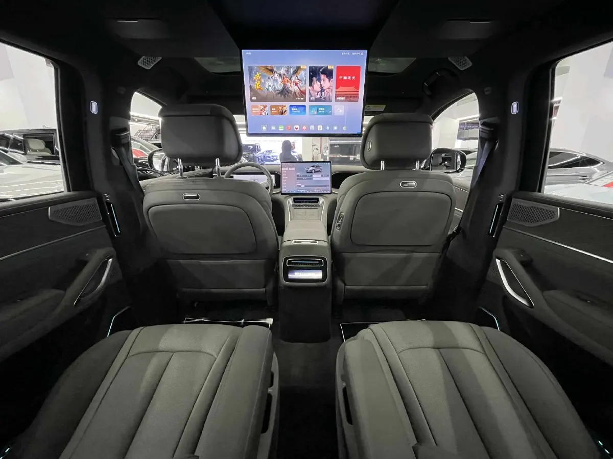 2025 Denza DenzaN9 2.0T 207HP L4 E-CVT PHEV,autocango,china used car exporter,china ev exporter,chinese used car exporter,chinese used ev exporter