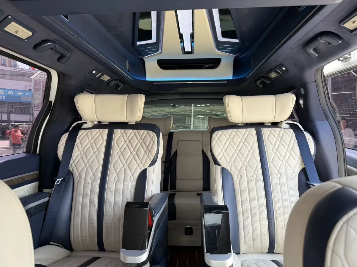 2021 GAC Trumpchi M8 2.0T 252HP L4 8AT,autocango,china used car exporter,china ev exporter,chinese used car exporter,chinese used ev exporter