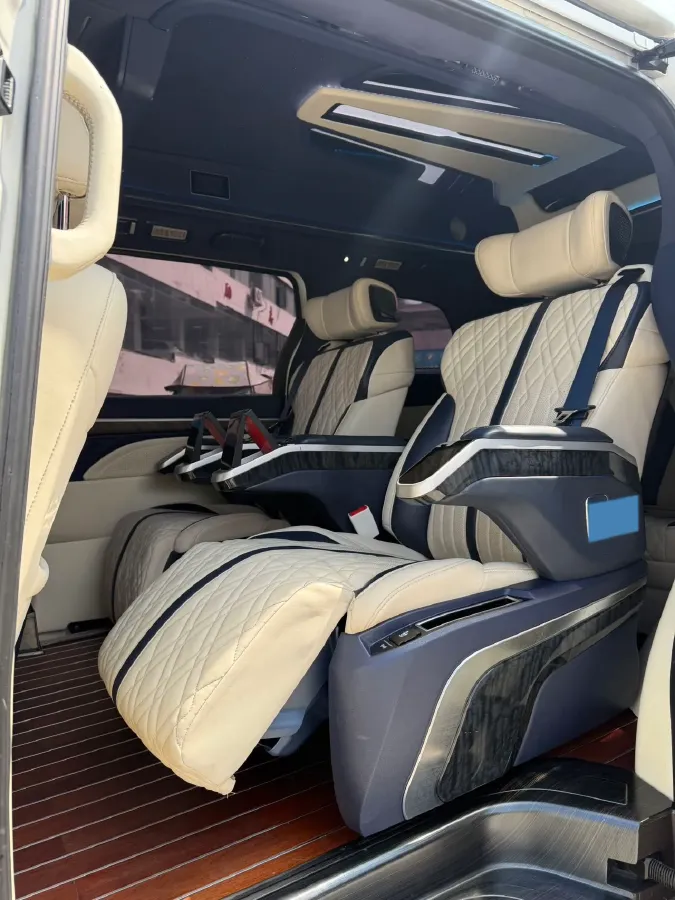 2021 GAC Trumpchi M8 2.0T 252HP L4 8AT,autocango,china used car exporter,china ev exporter,chinese used car exporter,chinese used ev exporter