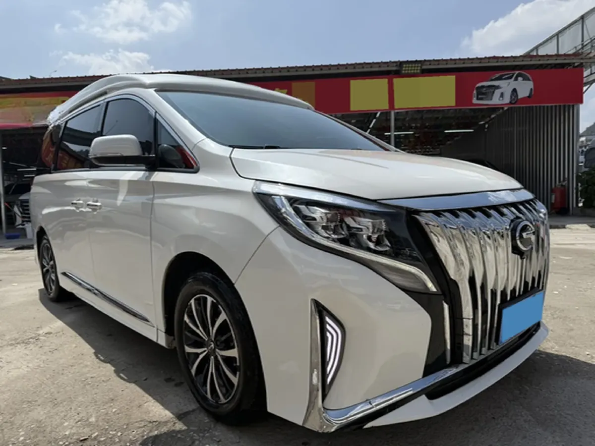 2021 GAC Trumpchi M8 2.0T 252HP L4 8AT,autocango,china used car exporter,china ev exporter,chinese used car exporter,chinese used ev exporter