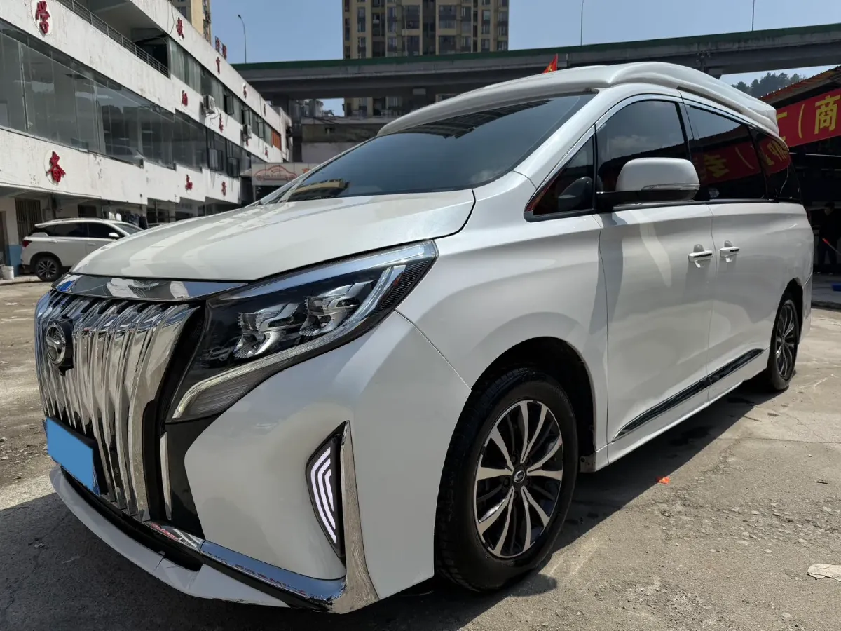 2021 GAC Trumpchi M8 2.0T 252HP L4 8AT,autocango,china used car exporter,china ev exporter,chinese used car exporter,chinese used ev exporter