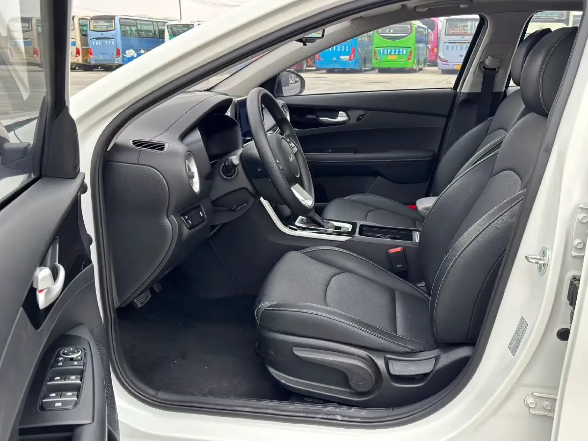2021 Kia K3 1.5L 115HP L4 CVT,autocango,china used car exporter,china ev exporter,chinese used car exporter,chinese used ev exporter