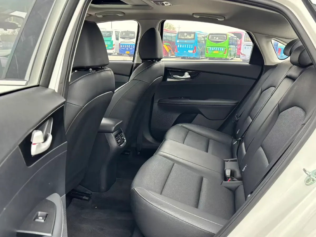 2021 Kia K3 1.5L 115HP L4 CVT,autocango,china used car exporter,china ev exporter,chinese used car exporter,chinese used ev exporter