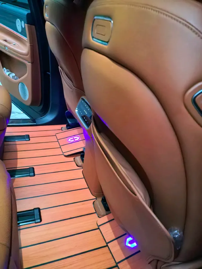 2024 AITO AITO M9 1.5T 152HP L4 REEV 42KWH,autocango,china used car exporter,china ev exporter,chinese used car exporter,chinese used ev exporter