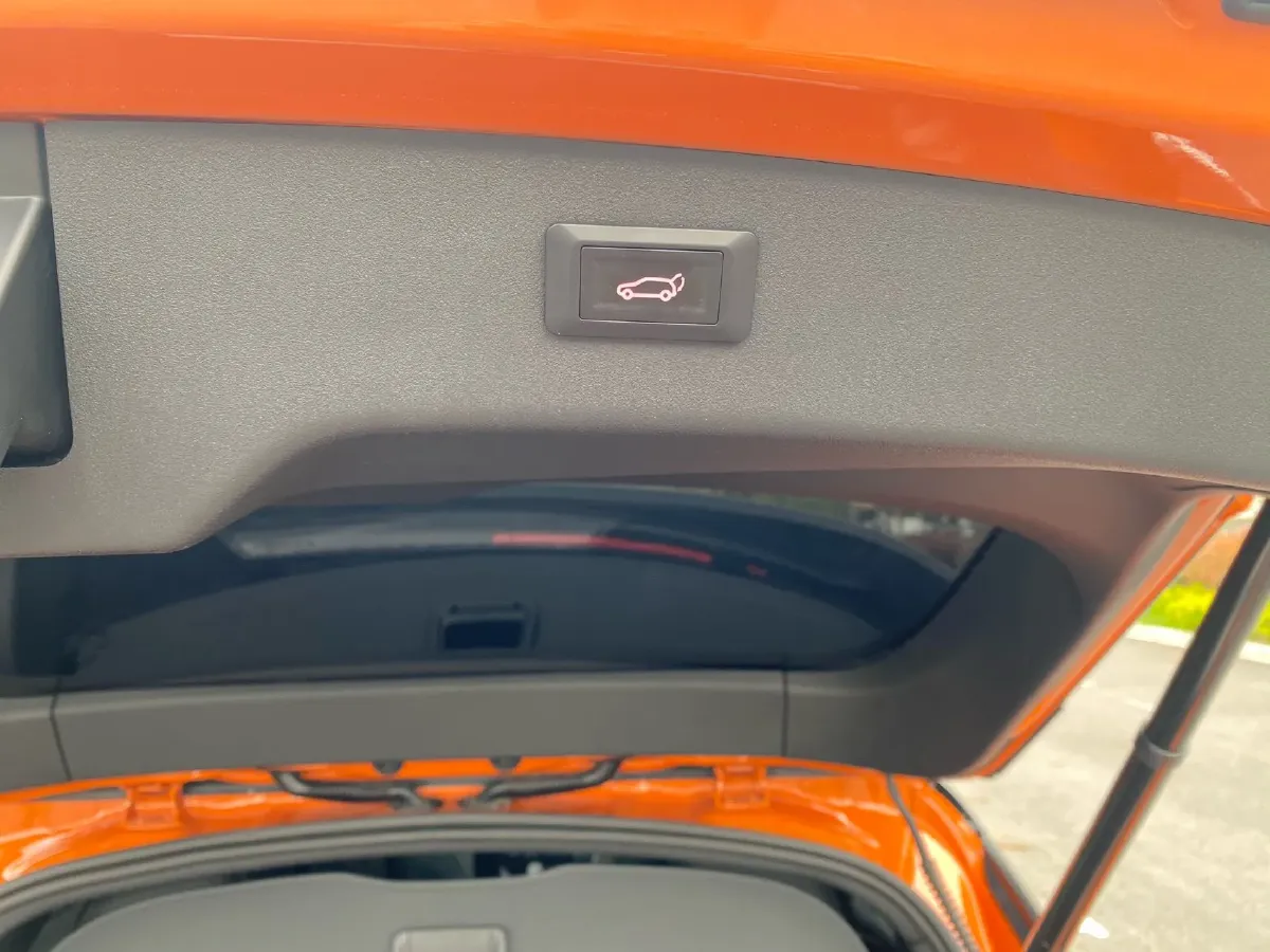 2021 LYNK&CO 02 Hatchback 2.0T 254HP L4 8AT,autocango,china used car exporter,china ev exporter,chinese used car exporter,chinese used ev exporter