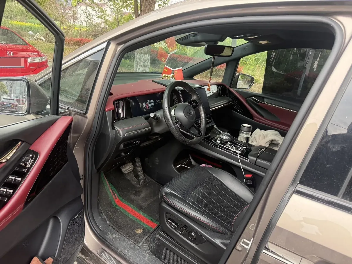 2023 GAC Trumpchi M8 2.0T 190HP L4 E-CVT Hybrid,autocango,china used car exporter,china ev exporter,chinese used car exporter,chinese used ev exporter