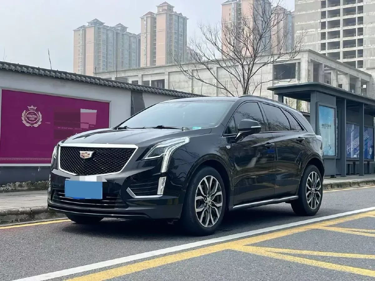 2022 Cadillac XT5 2.0T 237HP L4 9AT,autocango,china used car exporter,china ev exporter,chinese used car exporter,chinese used ev exporter