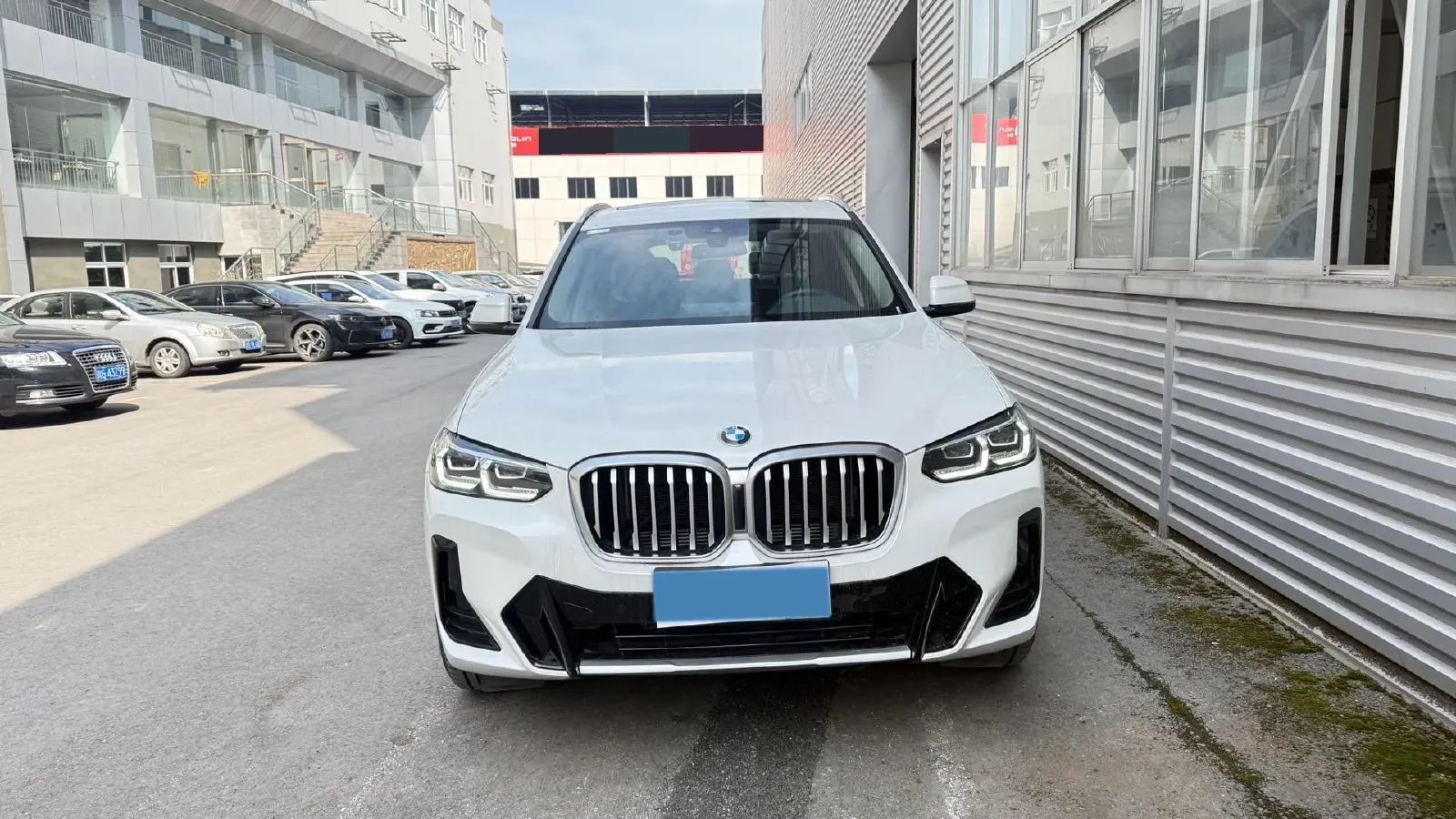 2022 BMW X3 2.0T 184HP L4 8AT,autocango,china used car exporter,china ev exporter,chinese used car exporter,chinese used ev exporter