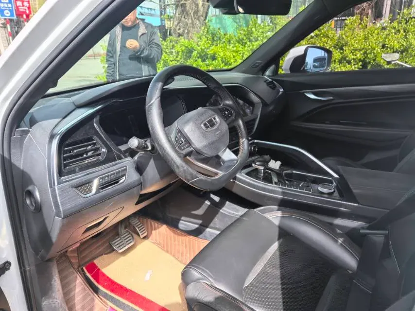 2019 Geely Tugella 2.0T 238HP L4 8AT,autocango,china used car exporter,china ev exporter,chinese used car exporter,chinese used ev exporter