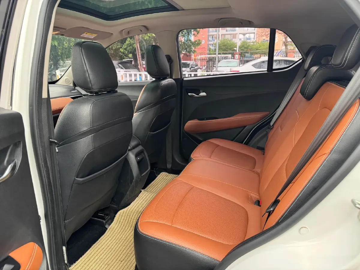 2018 KaiYi E3 1.6L 110HP L4 5MT,autocango,china used car exporter,china ev exporter,chinese used car exporter,chinese used ev exporter