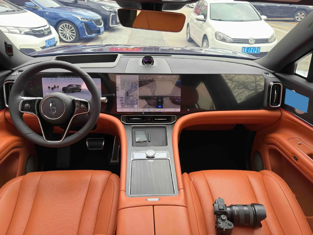 2024 AITO AITO M9 1.5T 152HP L4 REEV 52KWH,autocango,china used car exporter,china ev exporter,chinese used car exporter,chinese used ev exporter