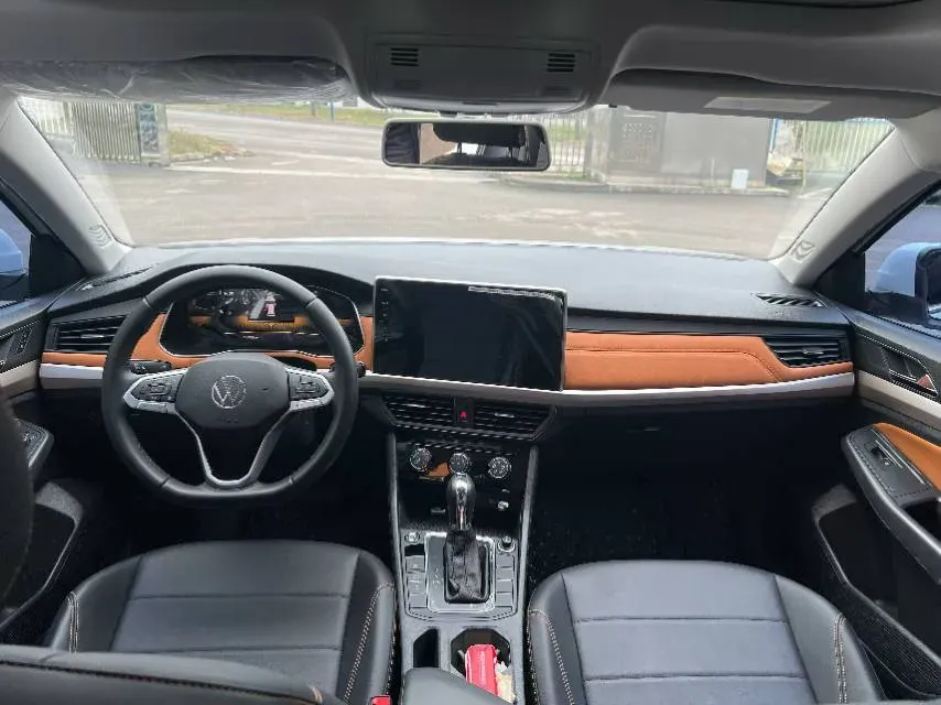 2025 Volkswagen Bora 1.2T 116HP L4 7DCT,autocango,china used car exporter,china ev exporter,chinese used car exporter,chinese used ev exporter