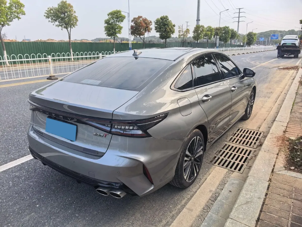 2024 Chery Arrizo 8 2.0T 254HP L4 7DCT,autocango,china used car exporter,china ev exporter,chinese used car exporter,chinese used ev exporter