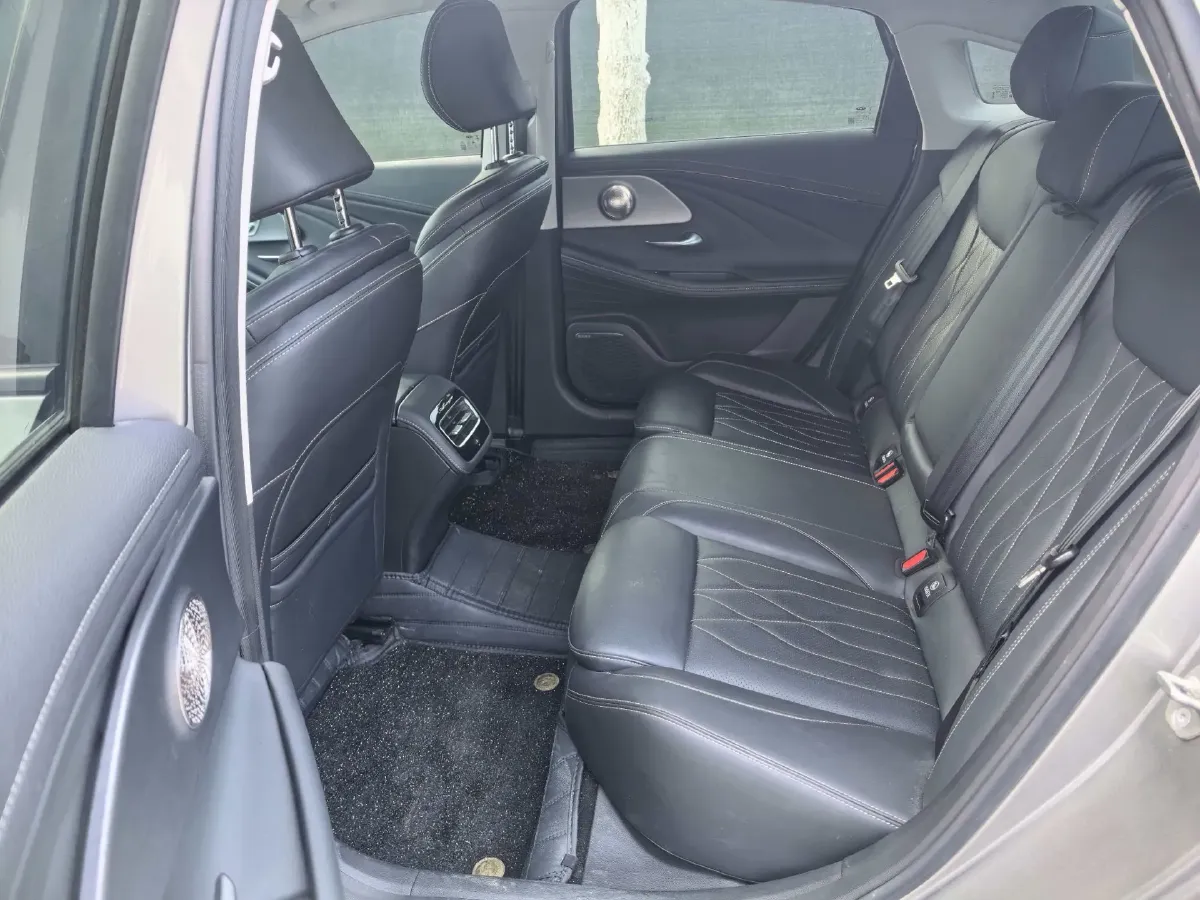 2024 Chery Arrizo 8 2.0T 254HP L4 7DCT,autocango,china used car exporter,china ev exporter,chinese used car exporter,chinese used ev exporter