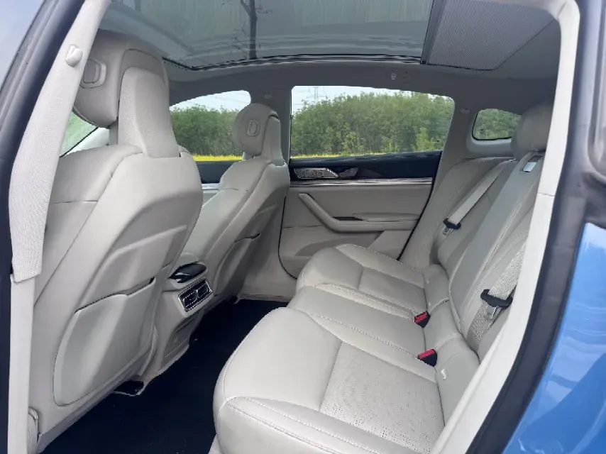 2022 Ford EVOS 2.0T 238HP L4 8AT,autocango,china used car exporter,china ev exporter,chinese used car exporter,chinese used ev exporter