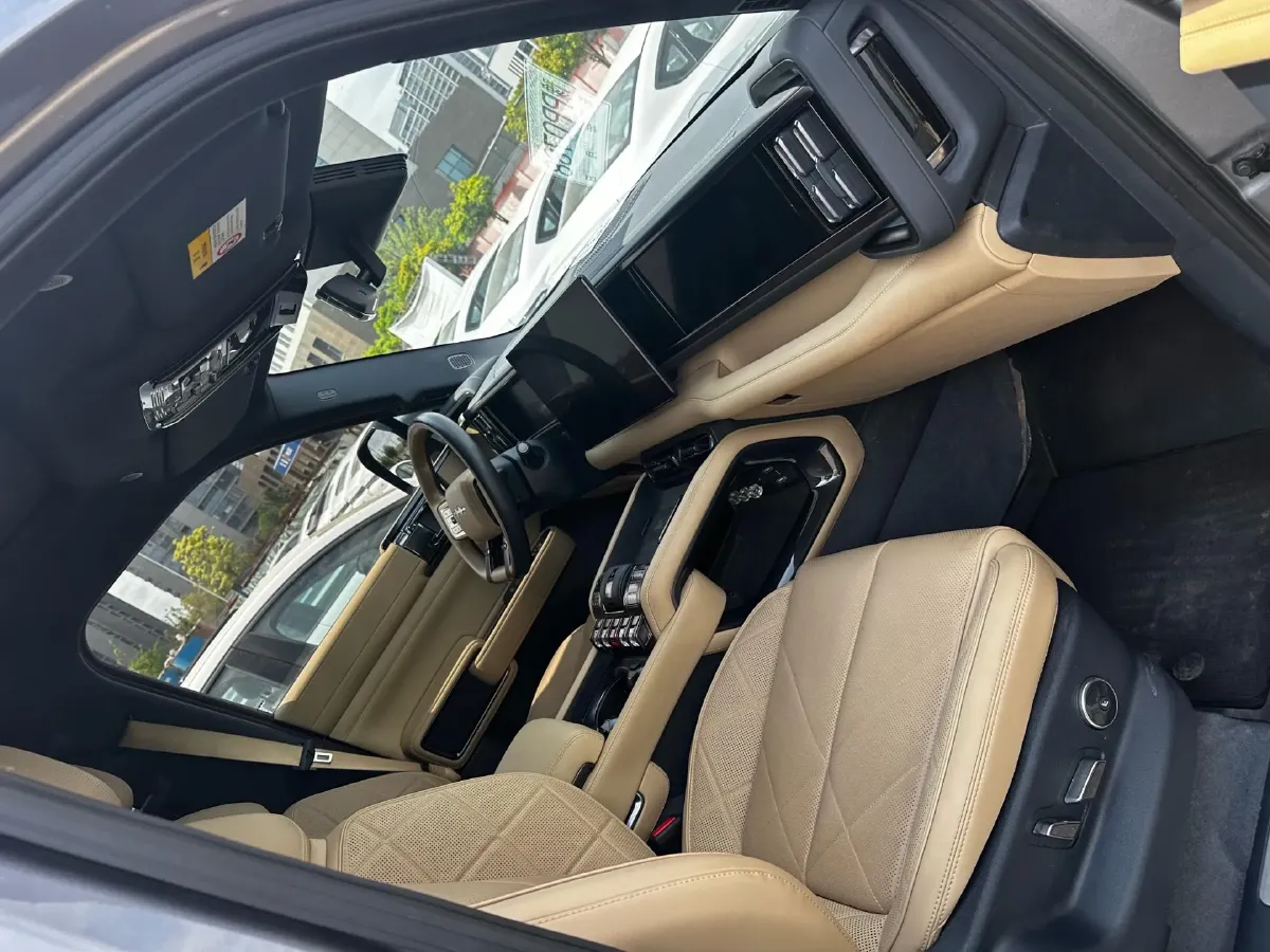 2023 FangChengBao Bao 5 1.5T 194HP L4 E-CVT PHEV 31.8KWH,autocango,china used car exporter,china ev exporter,chinese used car exporter,chinese used ev exporter