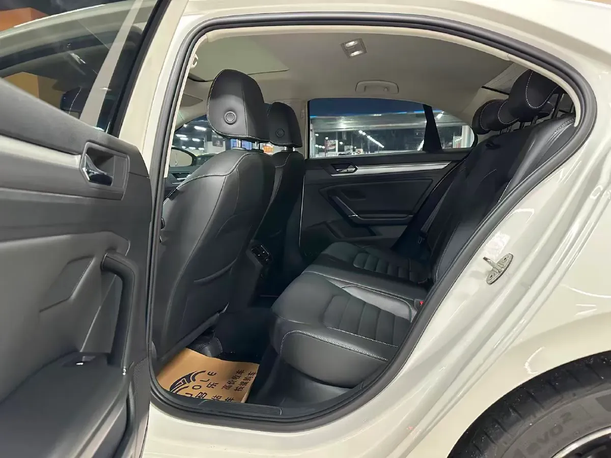 2021 Volkswagen Lamando 1.4T 150HP L4 7DCT,autocango,china used car exporter,china ev exporter,chinese used car exporter,chinese used ev exporter