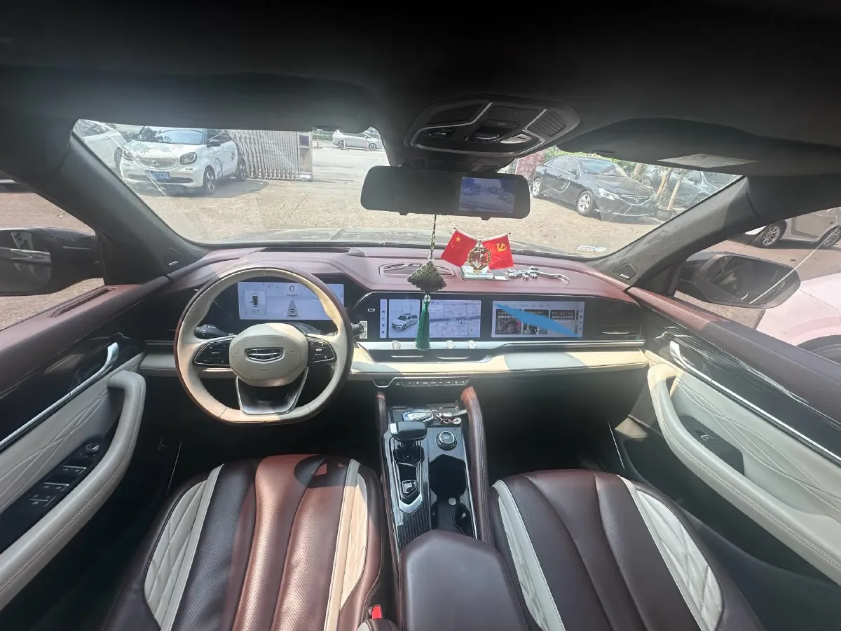 2021 Geely Monjaro 2.0T 218HP L4 7DCT,autocango,china used car exporter,china ev exporter,chinese used car exporter,chinese used ev exporter