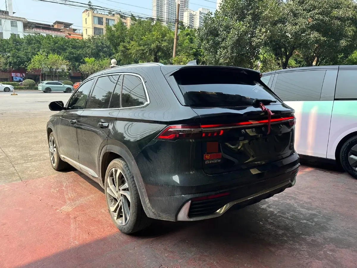2021 Geely Monjaro 2.0T 218HP L4 7DCT,autocango,china used car exporter,china ev exporter,chinese used car exporter,chinese used ev exporter
