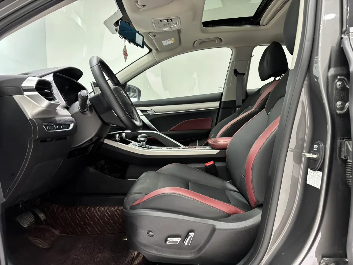 2021 Geely Coolray 1.4T 141HP L4 6DCT,autocango,china used car exporter,china ev exporter,chinese used car exporter,chinese used ev exporter