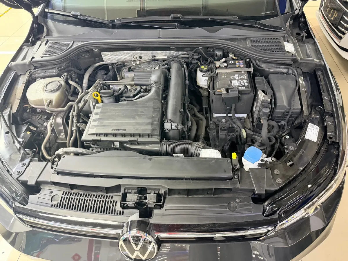 2023 Volkswagen Golf 1.4T 150HP L4 7DCT,autocango,china used car exporter,china ev exporter,chinese used car exporter,chinese used ev exporter