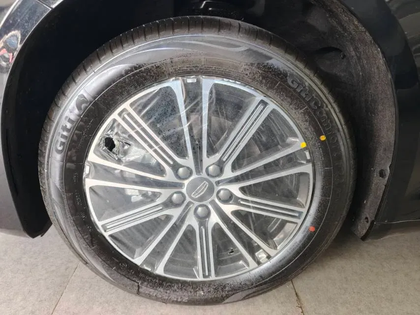 2026 Geely Preface 1.5T 181HP L4 7DCT,autocango,china used car exporter,china ev exporter,chinese used car exporter,chinese used ev exporter