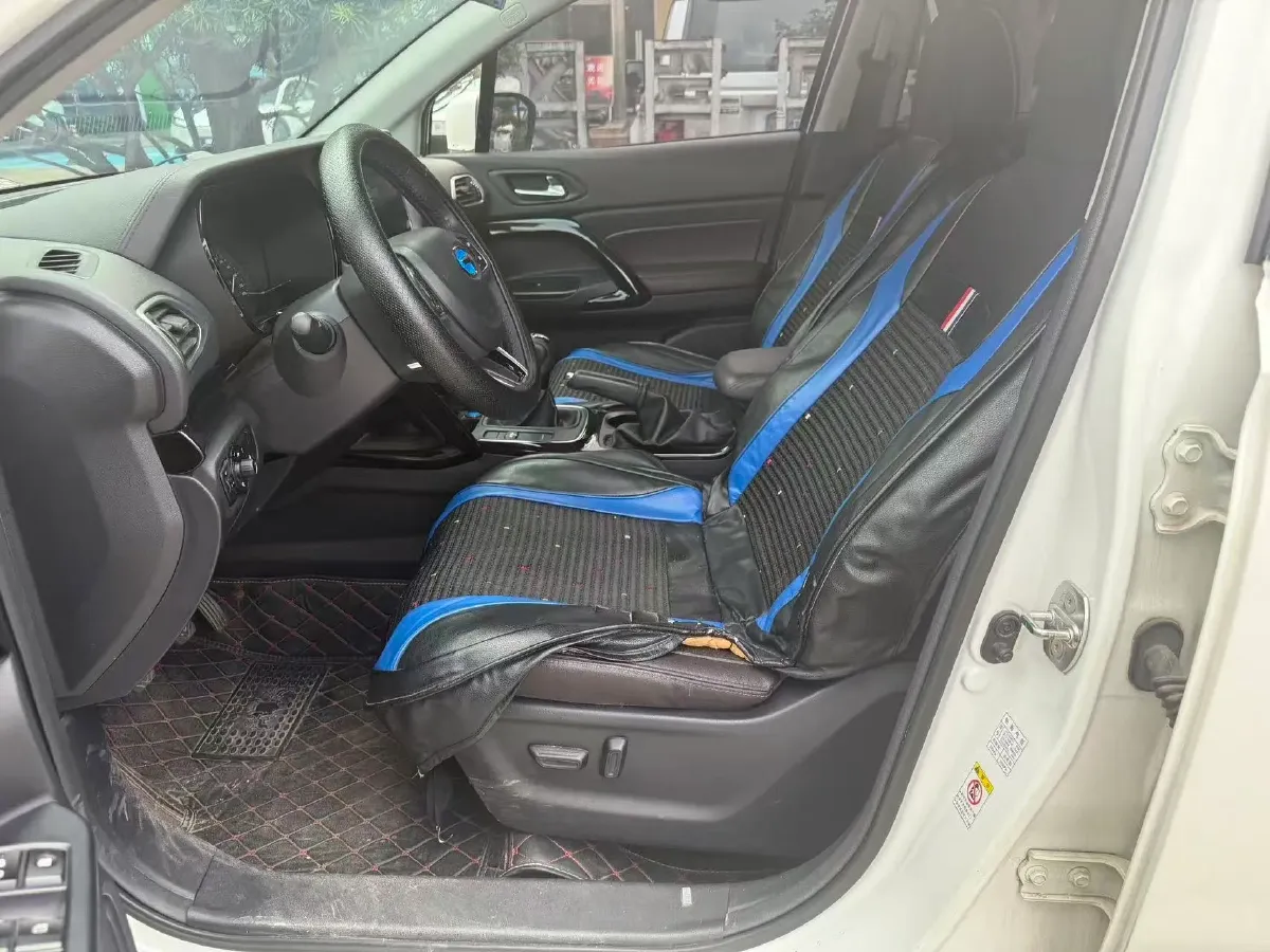 2019 GAC Trumpchi GS4 1.5T 169HP L4 6MT,autocango,china used car exporter,china ev exporter,chinese used car exporter,chinese used ev exporter