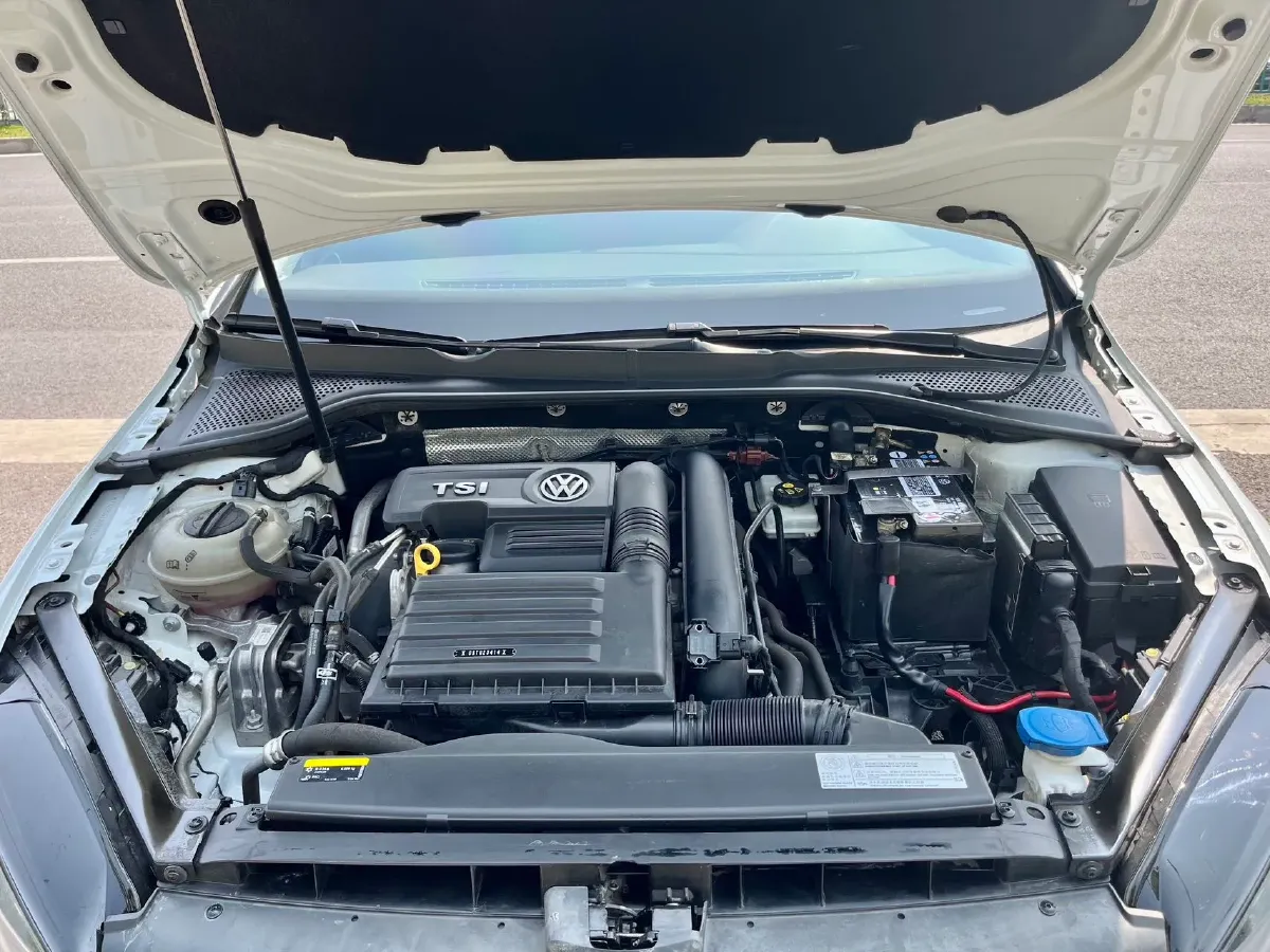 2018 Volkswagen Golf 1.4T 131HP L4 7DCT,autocango,china used car exporter,china ev exporter,chinese used car exporter,chinese used ev exporter