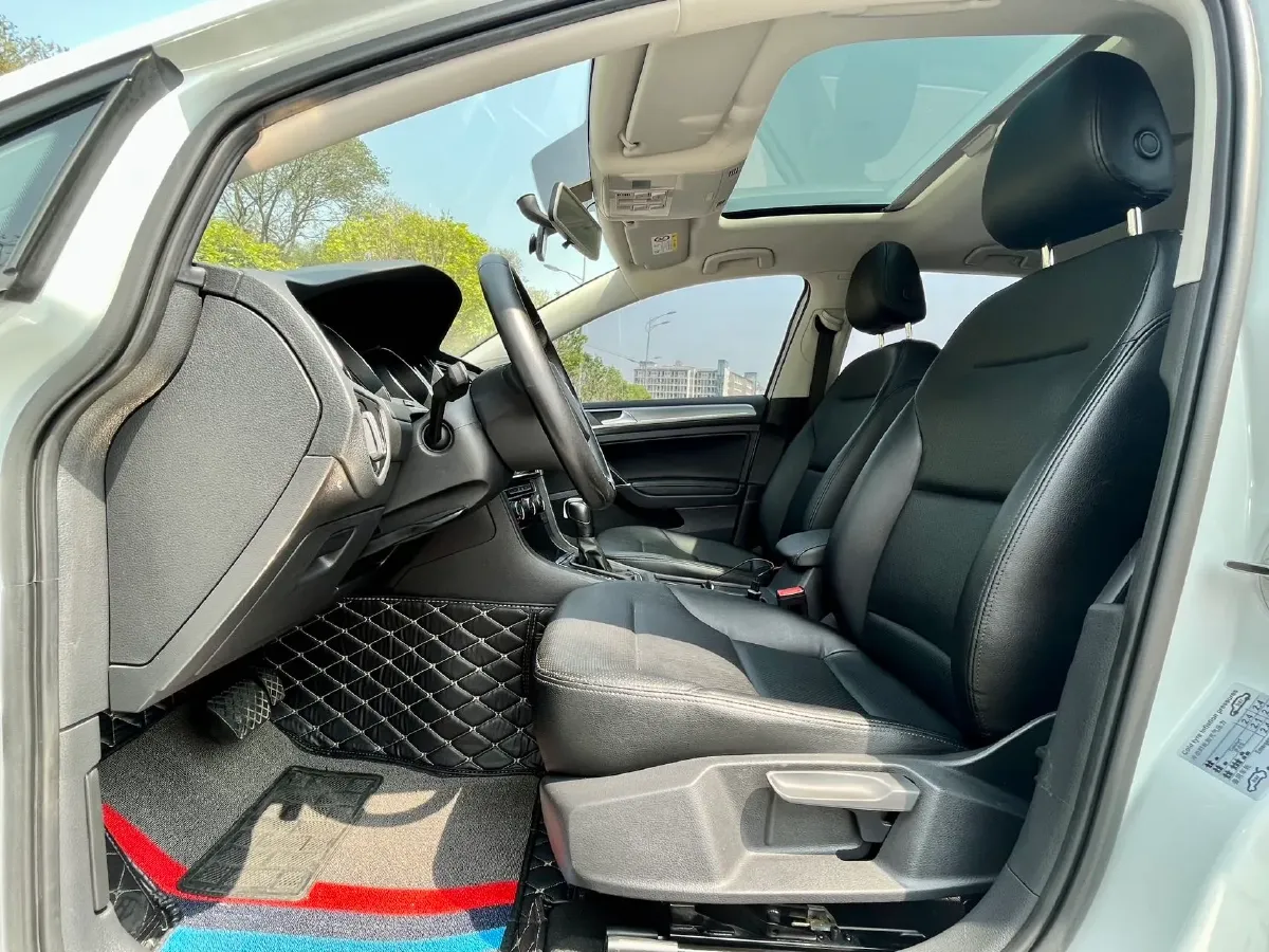 2018 Volkswagen Golf 1.4T 131HP L4 7DCT,autocango,china used car exporter,china ev exporter,chinese used car exporter,chinese used ev exporter