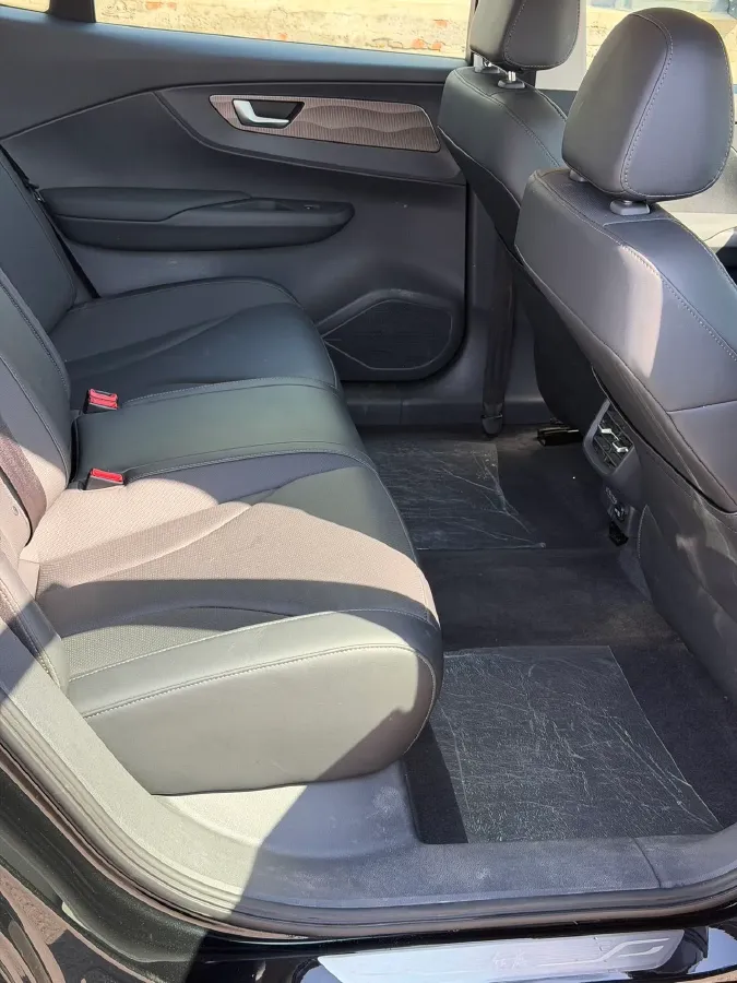 2022 HongQi E-QM5 BEV 54KWH,autocango,china used car exporter,china ev exporter,chinese used car exporter,chinese used ev exporter