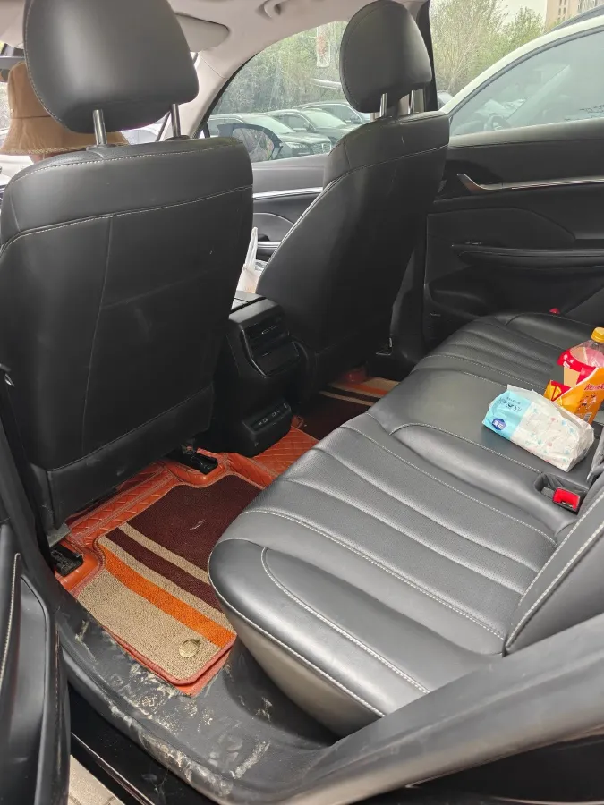 2022 Roewe RX5 MAX 1.5T 181HP L4 6AT,autocango,china used car exporter,china ev exporter,chinese used car exporter,chinese used ev exporter