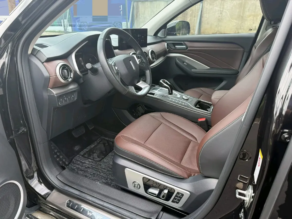 2020 WEY VV6 2.0T 227HP L4 7DCT,autocango,china used car exporter,china ev exporter,chinese used car exporter,chinese used ev exporter