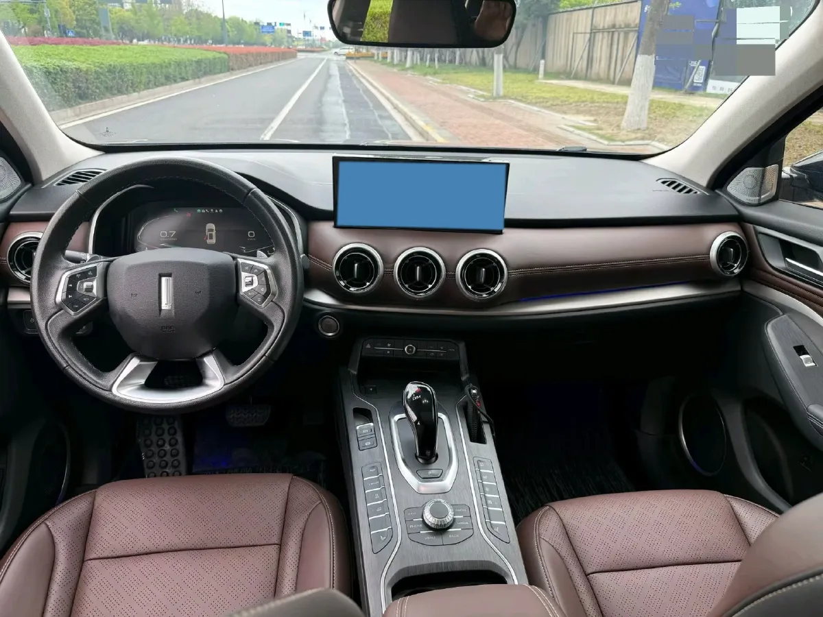 2020 WEY VV6 2.0T 227HP L4 7DCT,autocango,china used car exporter,china ev exporter,chinese used car exporter,chinese used ev exporter