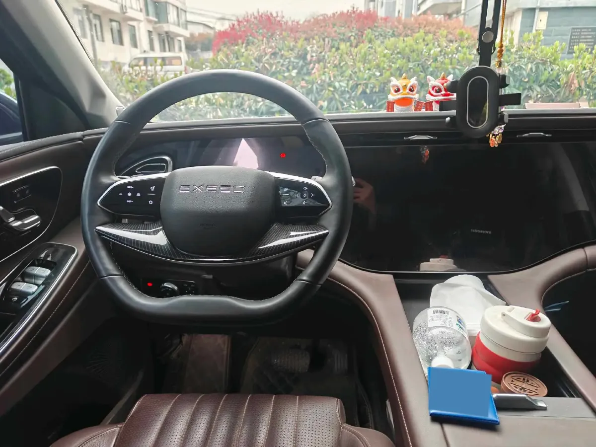 2025 Exceed VX 2.0T 261HP L4 8AT,autocango,china used car exporter,china ev exporter,chinese used car exporter,chinese used ev exporter