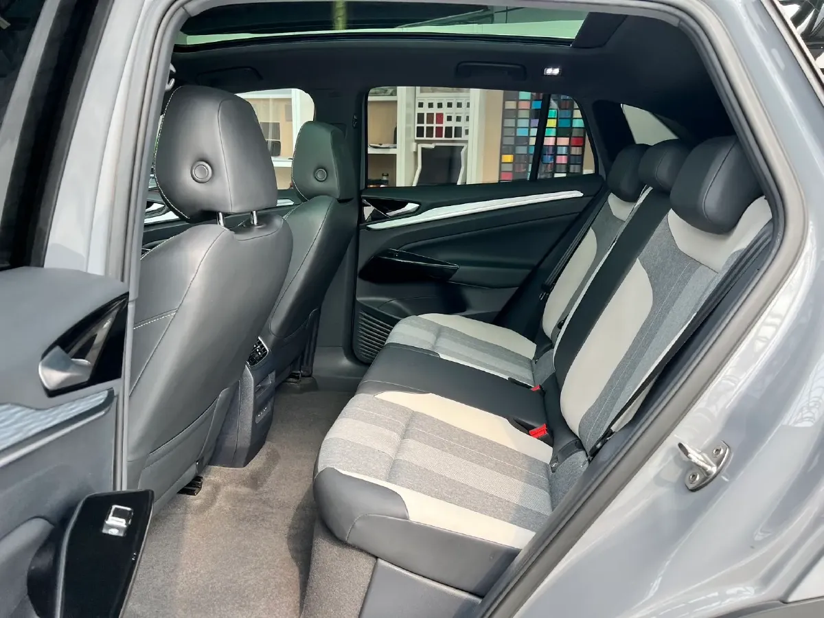 2024 Volkswagen ID.4 Crozz BEV 55.7KWH,autocango,china used car exporter,china ev exporter,chinese used car exporter,chinese used ev exporter