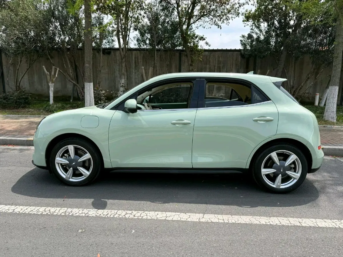 2022 ChangAn CS75 Plus 1.5T 178HP L4 6AT,autocango,china used car exporter,china ev exporter,chinese used car exporter,chinese used ev exporter