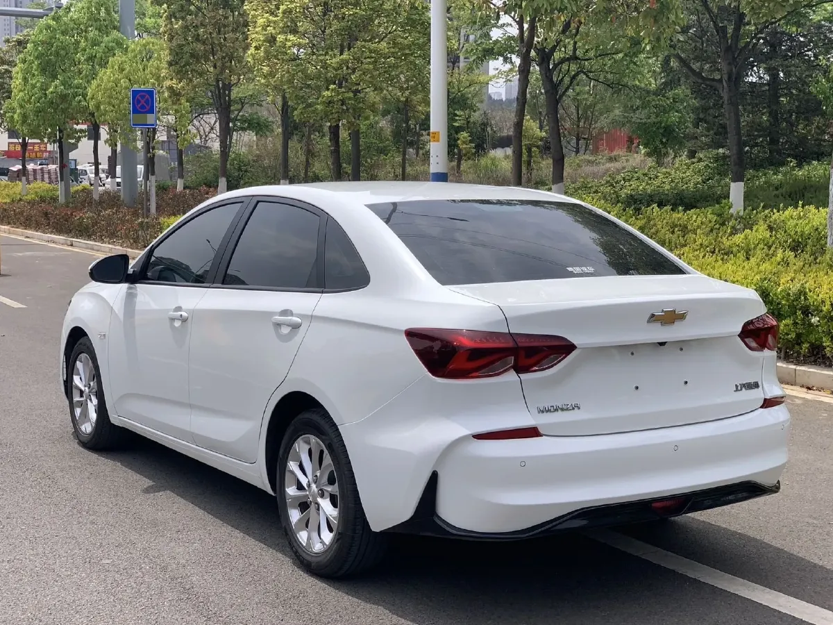 2023 Chevrolet Monza 1.5L 113HP L4 6DCT,autocango,china used car exporter,china ev exporter,chinese used car exporter,chinese used ev exporter