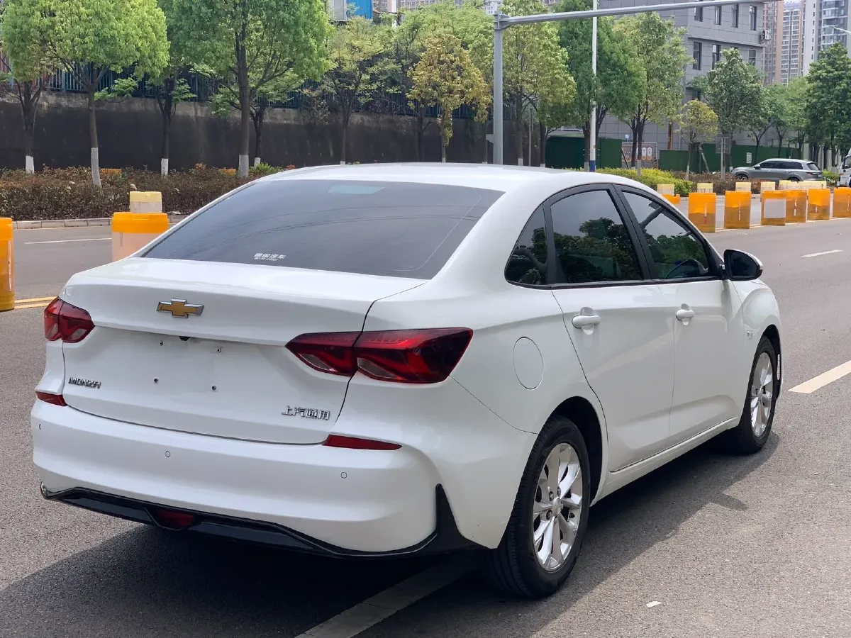 2023 Chevrolet Monza 1.5L 113HP L4 6DCT,autocango,china used car exporter,china ev exporter,chinese used car exporter,chinese used ev exporter