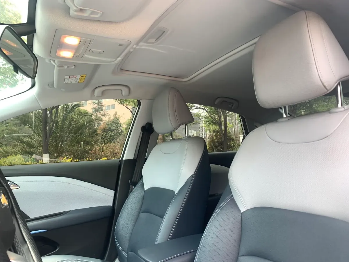 2023 Chevrolet Monza 1.5L 113HP L4 6DCT,autocango,china used car exporter,china ev exporter,chinese used car exporter,chinese used ev exporter