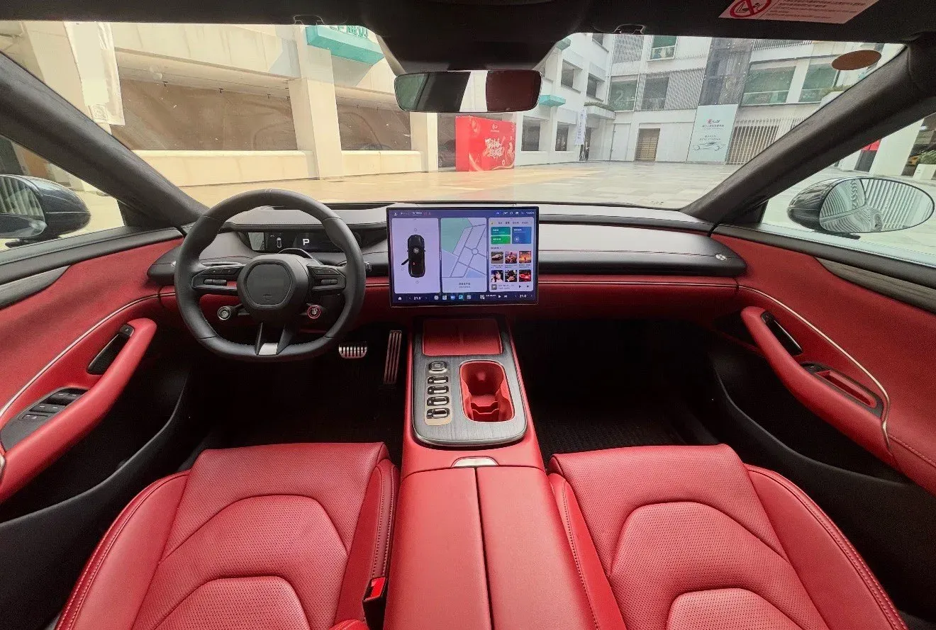 2024 MI SU7 BEV 101KWH,autocango,china used car exporter,china ev exporter,chinese used car exporter,chinese used ev exporter