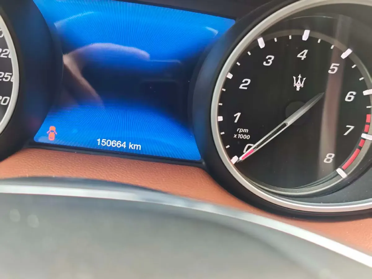 2019 Maserati Levante 3.0T 350HP V6 8AT,autocango,china used car exporter,china ev exporter,chinese used car exporter,chinese used ev exporter